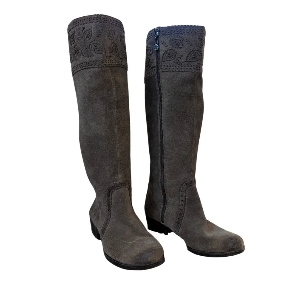 Nurture Tall Suede Boots Women 9.5M‎ Brown Leather Embroidered Paisley Boho Chic